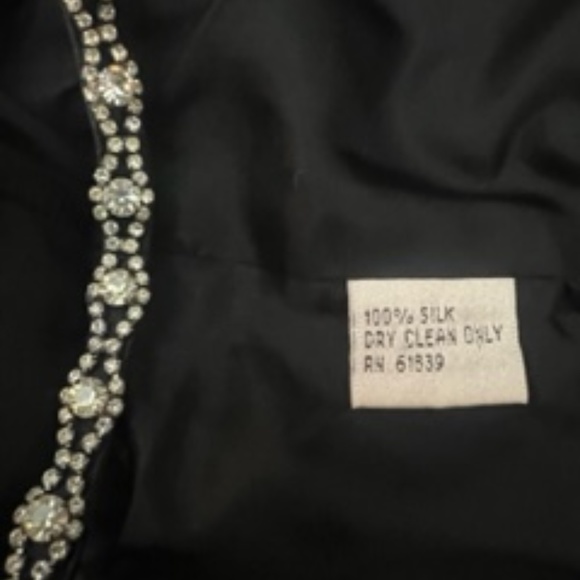 Rickie Freeman for TERI JON – Black Silk Evening Gown – Size 12 - Picture 6 of 6